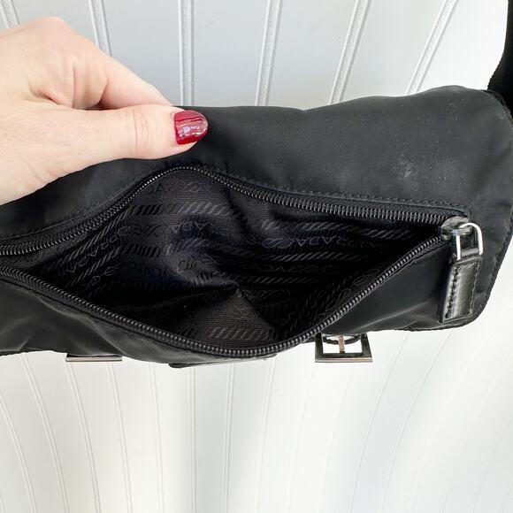 Prada Black Tessuto Nylon Messenger Crossbody Bag Purse Logo Triangle - Picture 7 of 7